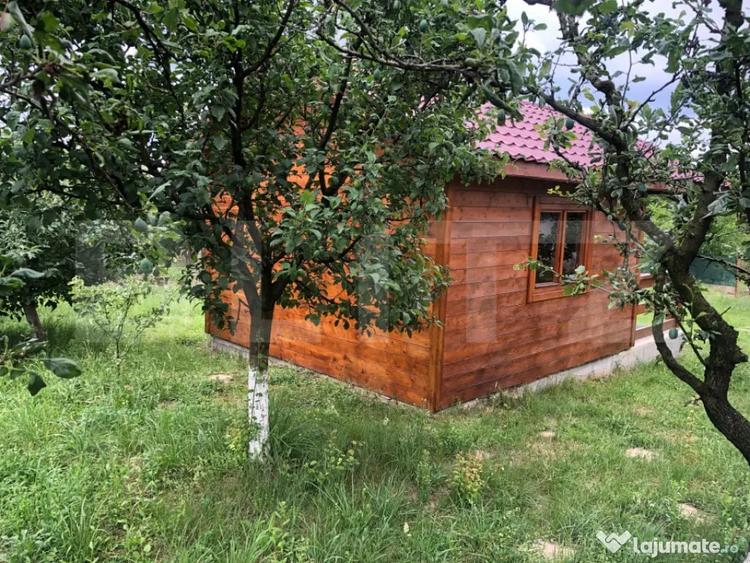 Teren de vanzare cu cabana ?i livada, 1300 mp, zona Viile - 1