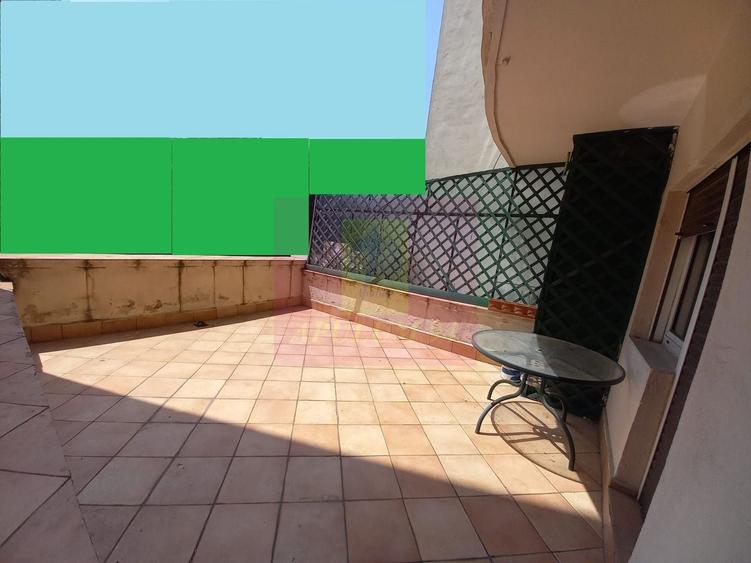 Apartament cu 5 camere decomandat în Unirii