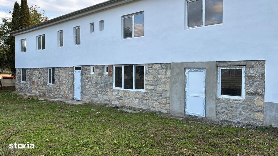 Spațiu comercial, de 528 mp, în Macău