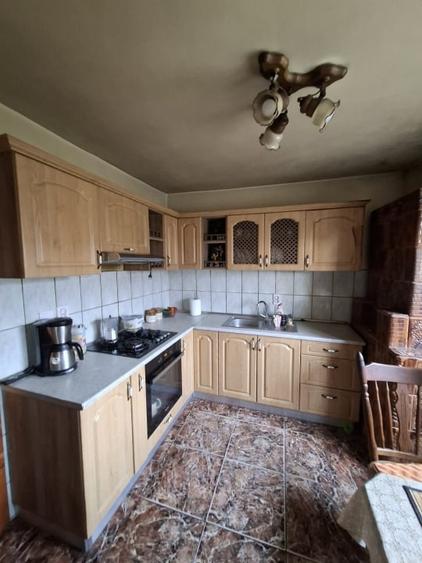 Duplex cu 5 camere cu Canalizare în Sânandrei