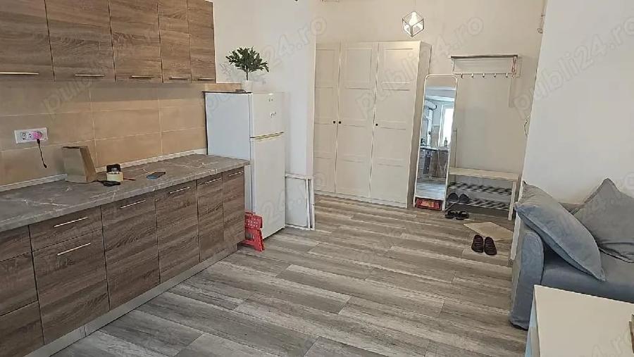 Apartament cu 2 camere decomandat în Colentina