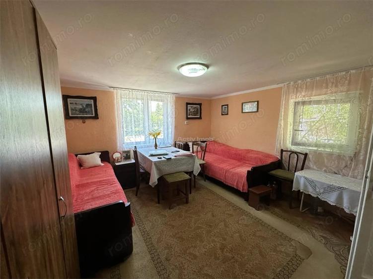Casă cu Teren 1501 Mp în Birda