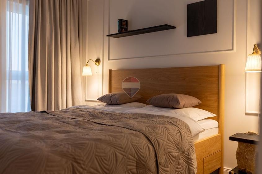 Apartament cu 3 camere decomandat, mobilat în Micălaca