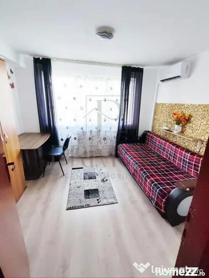 Garsonieră semidecomandată în UMT