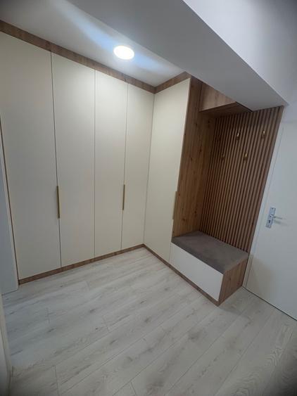 Apartament cu 2 camere decomandat în Avantgarden