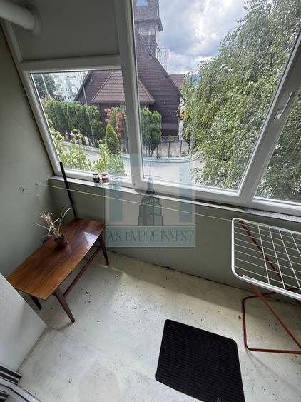 Apartament cu 2 camere decomandat, mobilat în Centrul Civic