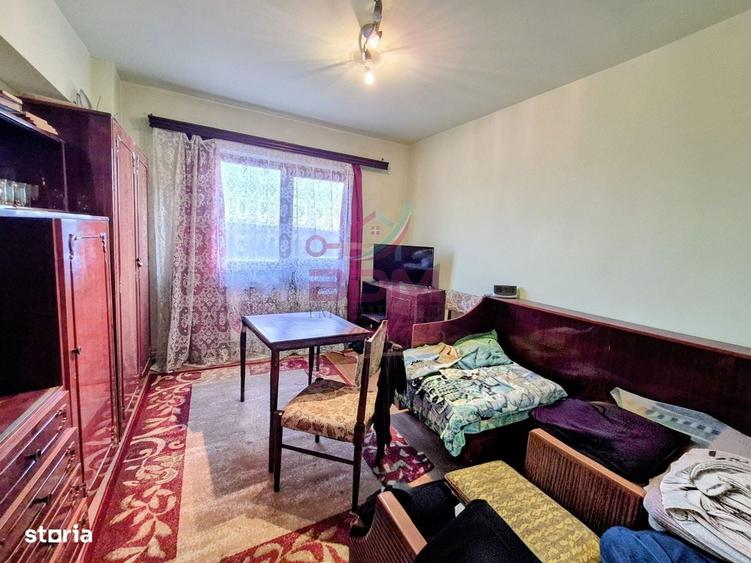 Apartament cu 3 camere decomandat în Micro 1
