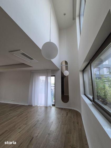 Apartament cu 4 camere în Ștefan cel Mare