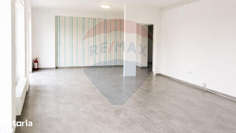 Spațiu comercial, de 169 mp, în Uliești