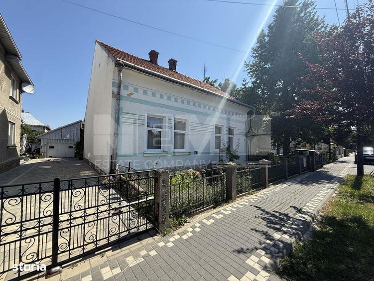 Casă cu 4 camere în Central