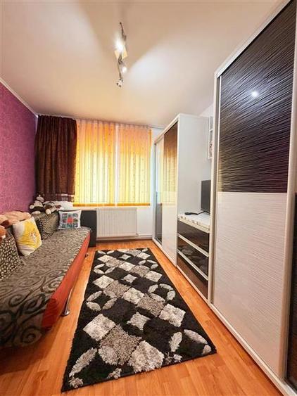 Apartament cu 3 camere decomandat, mobilat în Astra
