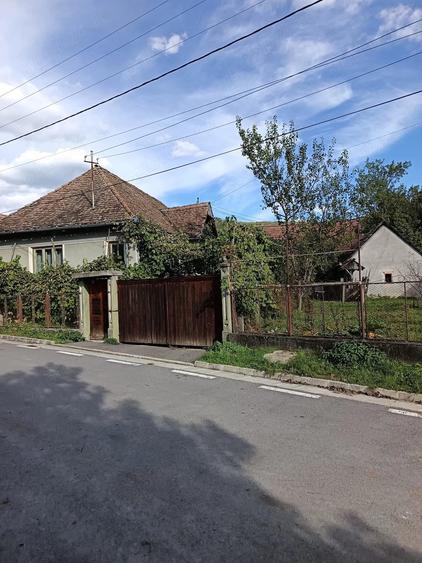 Spațiu comercial, de 1,700 mp, în Central