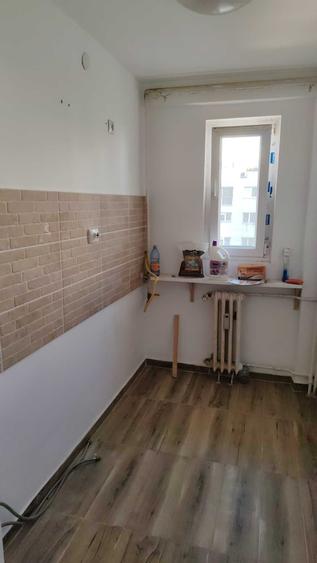 Apartament cu 2 camere semidecomandat în Sud