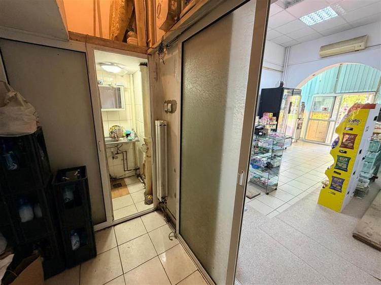 Spațiu comercial, de 41 mp, în Alexandru cel Bun