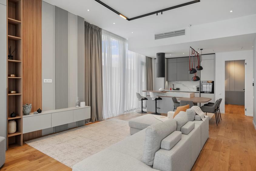 Penthouse cu 4 camere semidecomandat, mobilat în Cotroceni