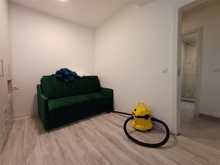 Apartament cu 3 camere decomandat, mobilat în Bularga