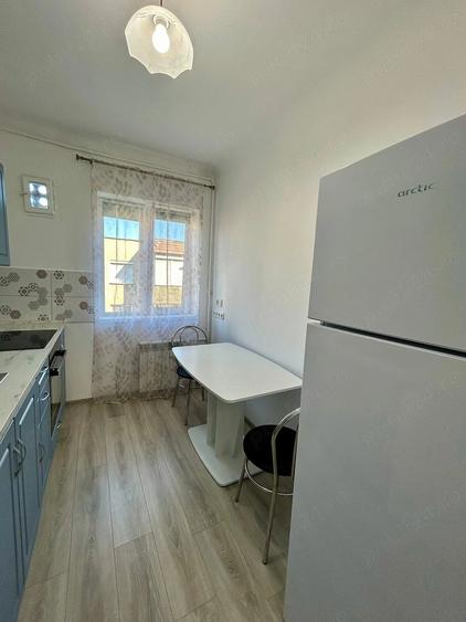 Apartament cu 2 camere semidecomandat în Ultracentral