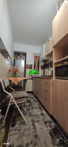 Apartament cu 2 camere semidecomandat în Vasile Aaron