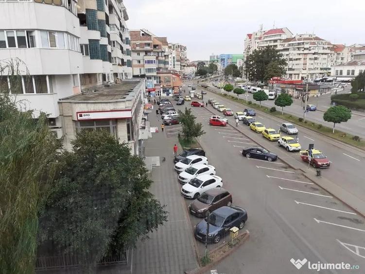 Garsonieră în Central