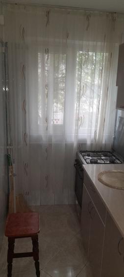 Apartament cu 2 camere decomandat în Malu Roșu