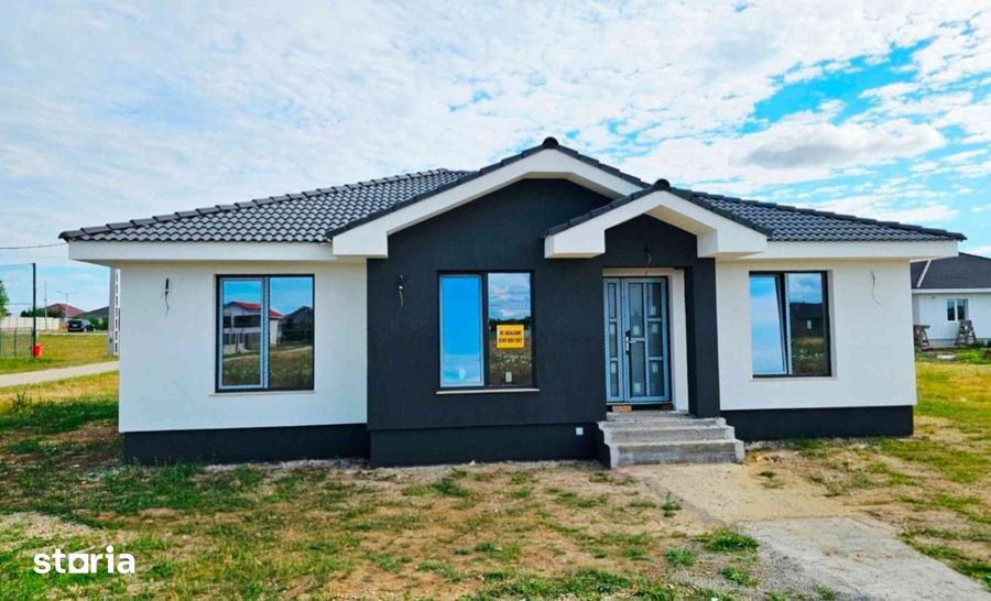Casă cu 4 camere cu Teren 519 Mp în Sântandrei