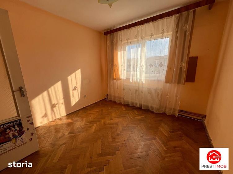 Apartament cu 4 camere în Central