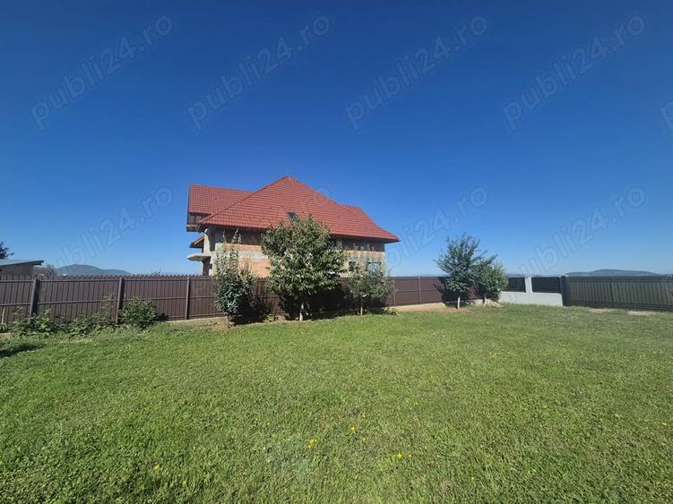 Teren de 600 mp, în Tărlungeni