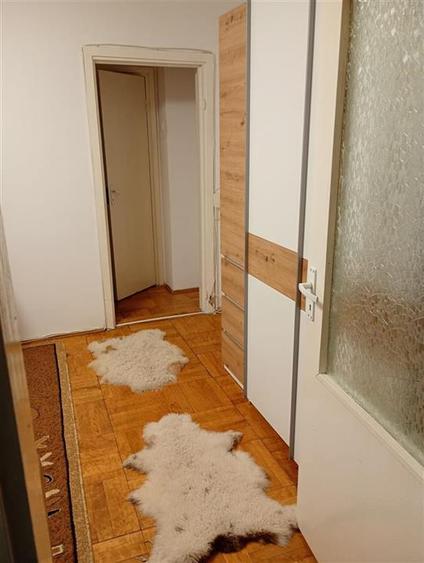 Apartament cu 2 camere semidecomandat, mobilat în Romanilor