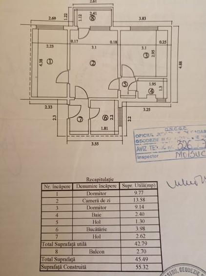 Apartament cu 3 camere semidecomandat în Central