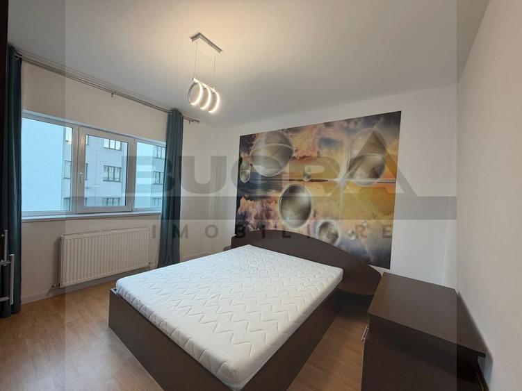 Apartament cu 4 camere semidecomandat în Central