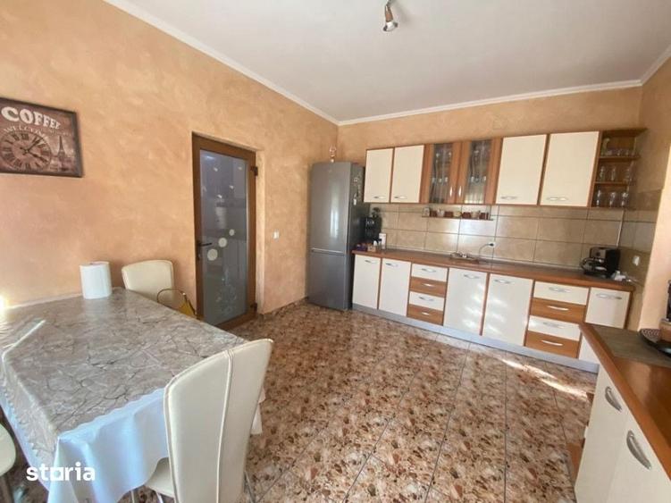 Casă cu 4 camere cu Teren 501 Mp în Sântandrei