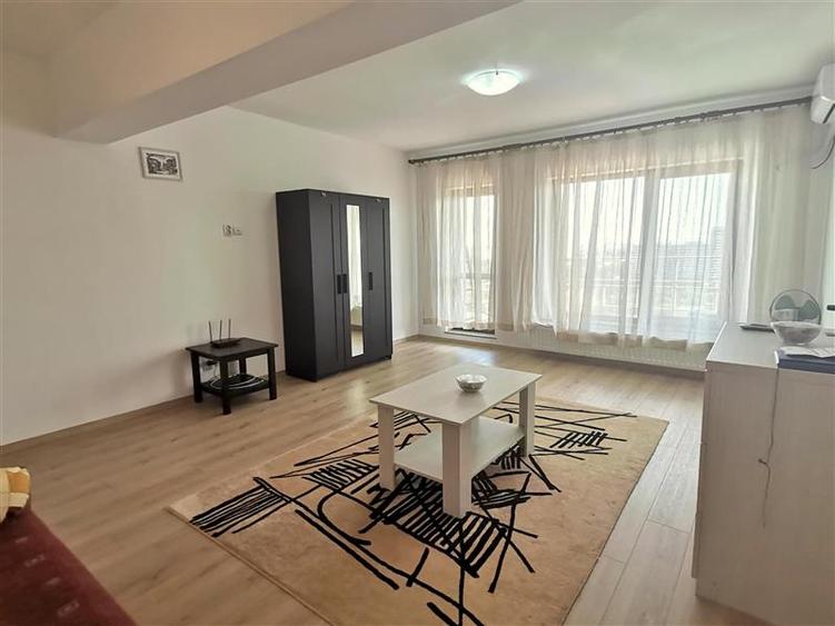 Apartament cu 2 camere decomandat în Pajura