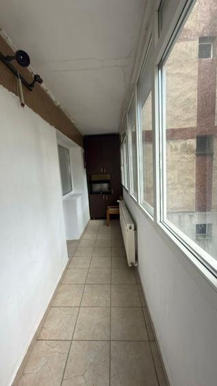 Apartament cu 2 camere decomandat în Vest