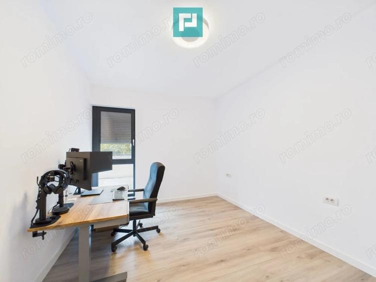 Apartament cu 3 camere decomandat în Tipografilor
