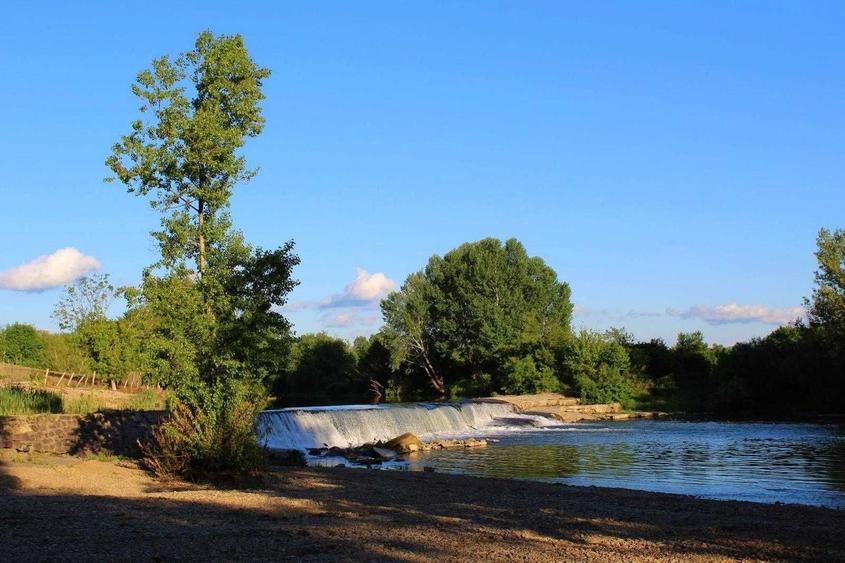 Casă cu 4 camere în Ginta