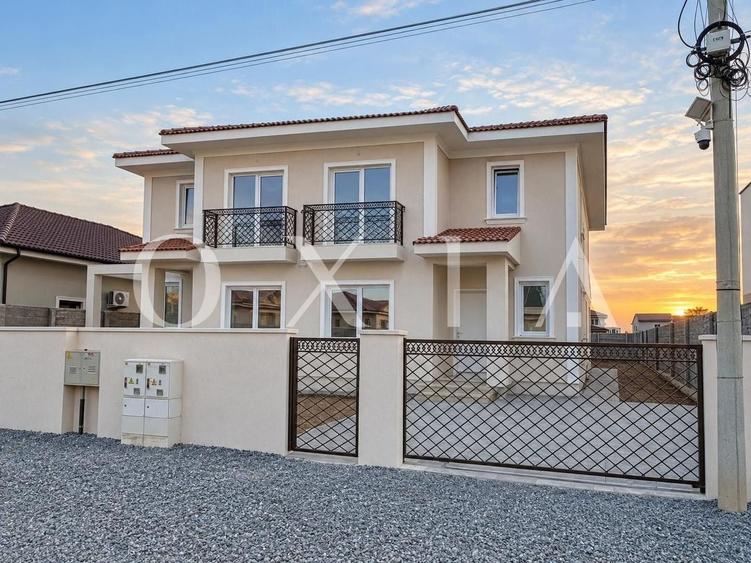 Duplex cu 5 camere cu Canalizare în Urseni
