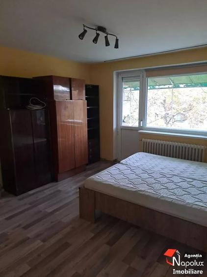 Apartament cu 3 camere semidecomandat în Gheorgheni