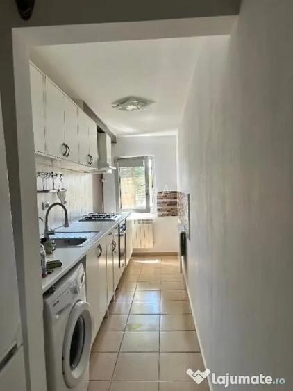 Garsonieră decomandată în Giurgiului