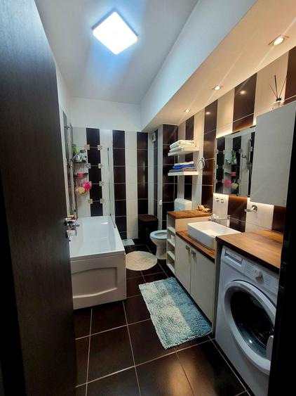Apartament cu 3 camere decomandat în Chiajna