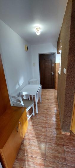 Garsonieră decomandată în Micălaca