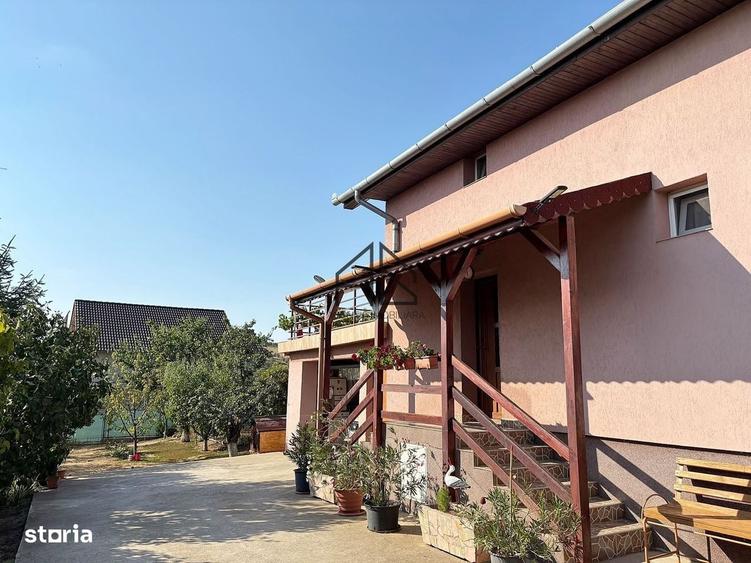 Casă cu 4 camere în Oncea
