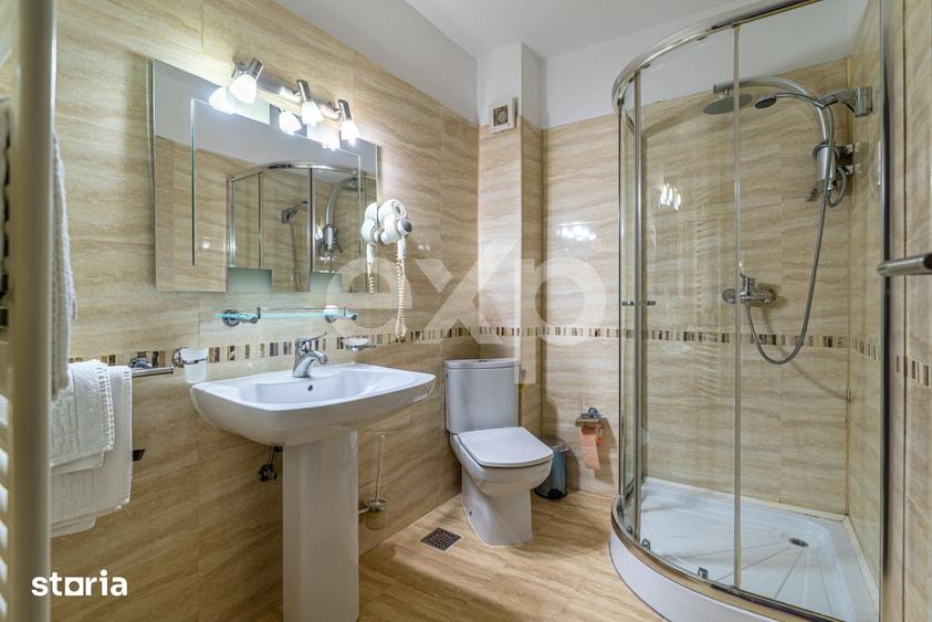 Spațiu comercial, de 870 mp, în Central