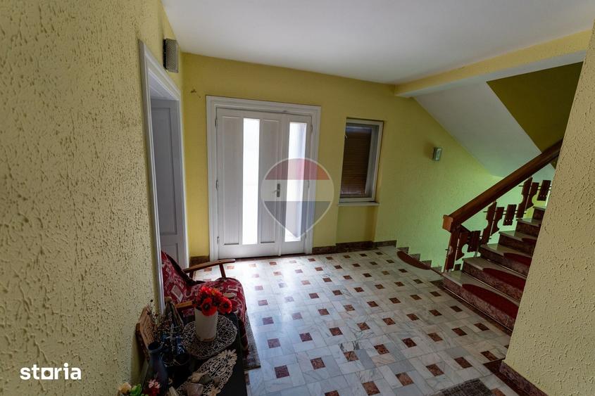 Casa cu personalitate,Orastie jud. Hunedoara - 9