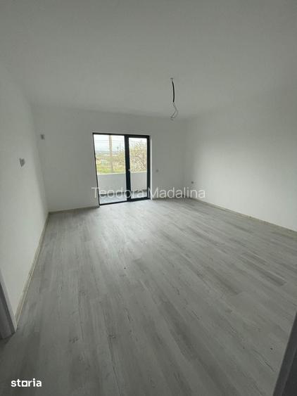 Garsoniera decomandata Calea Severinului