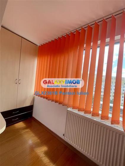 Apartament cu 3 camere semidecomandat, mobilat în Dristor