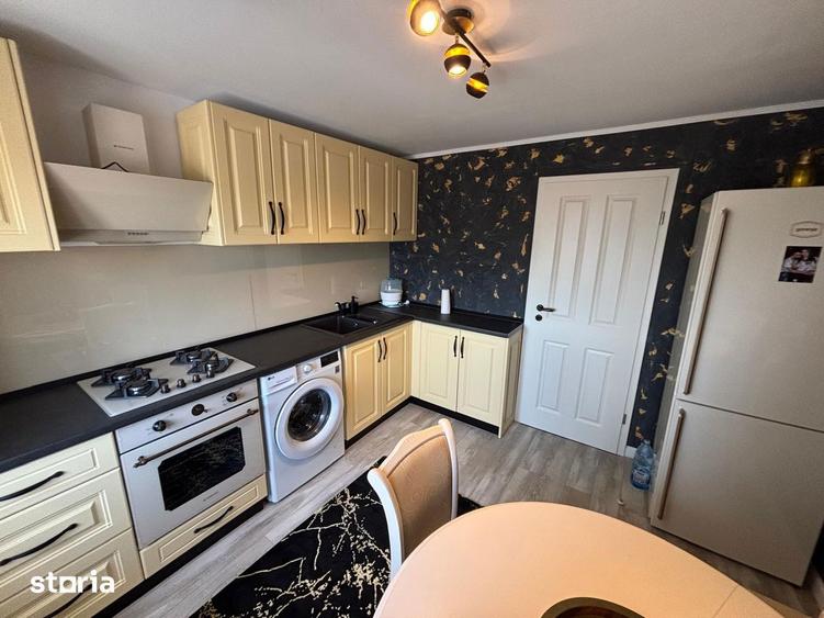 Apartament cu 2 camere decomandat, mobilat în Central