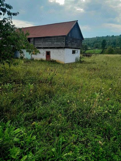 Casă cu 3 camere în Sulța