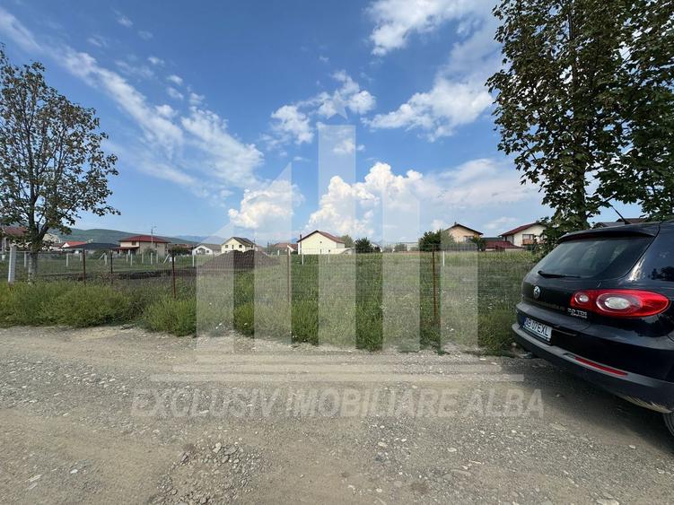 Teren Construcții intravilan de 510 mp, în Micești