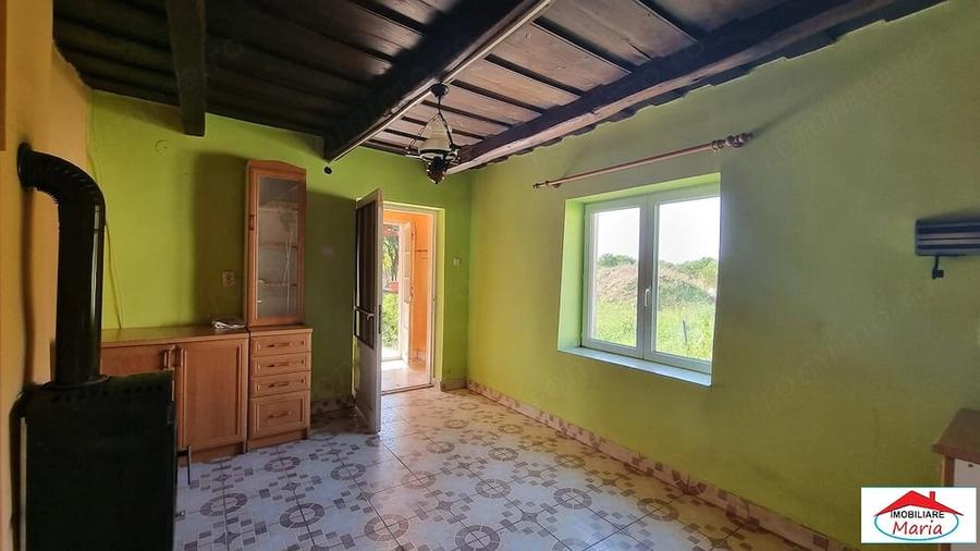 Casă în Apa
