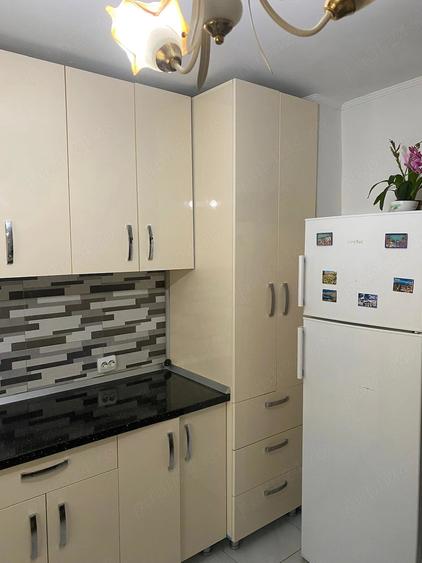 Apartament cu 2 camere decomandat, mobilat în Șimian